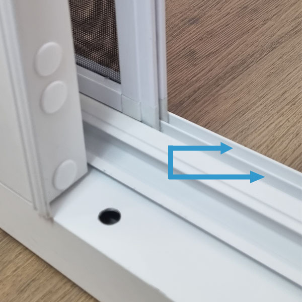 Mesh frames slide in integrated channels